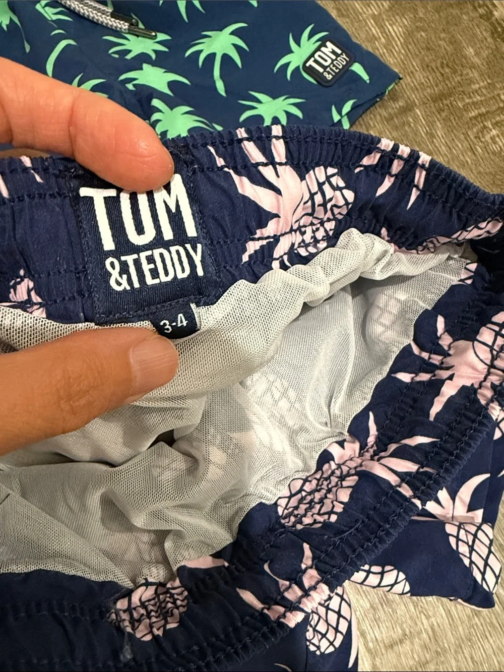 Tom & Teddy like new